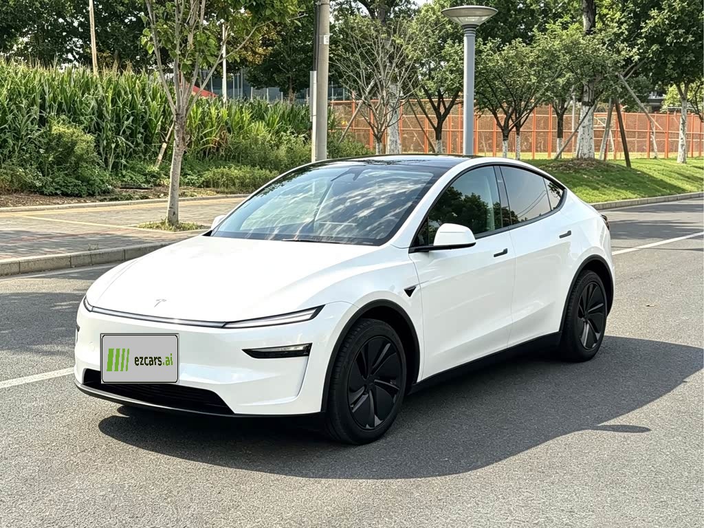 Model Y 2025 RWD