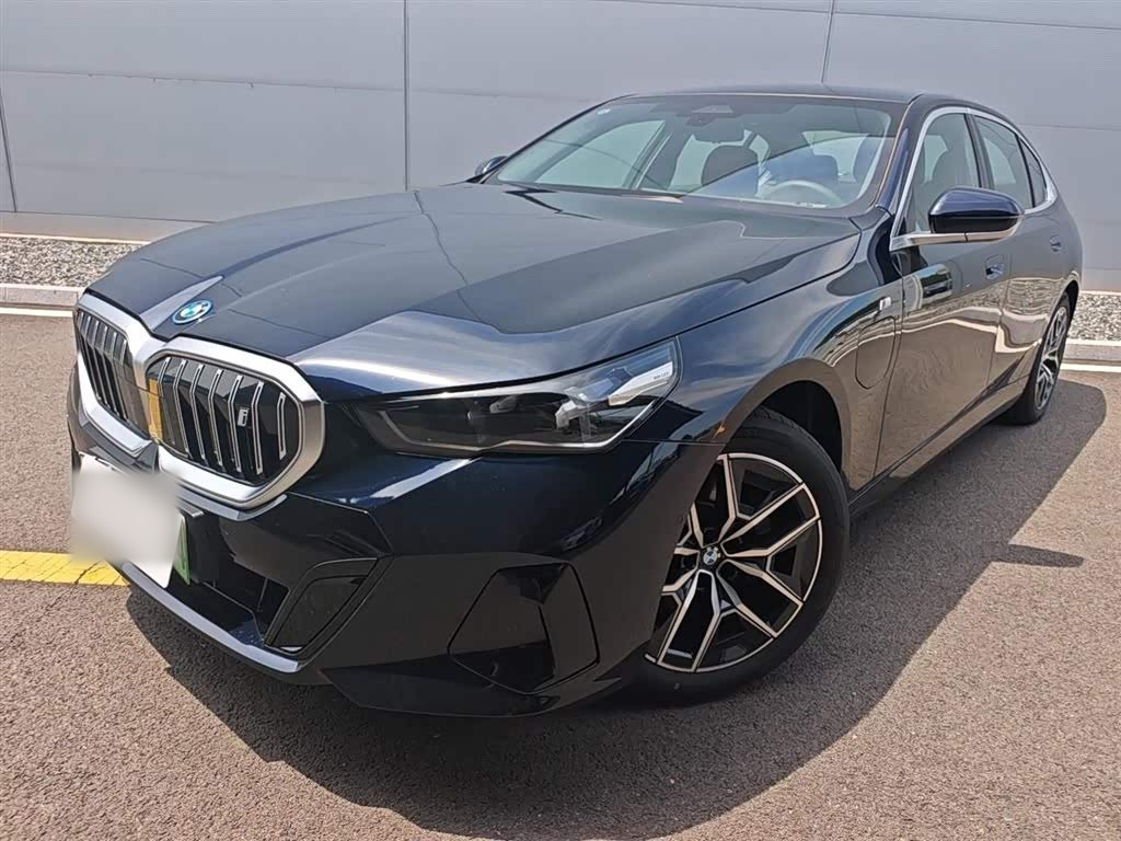 BMWi5 2025 eDrive 35L M Sport Package