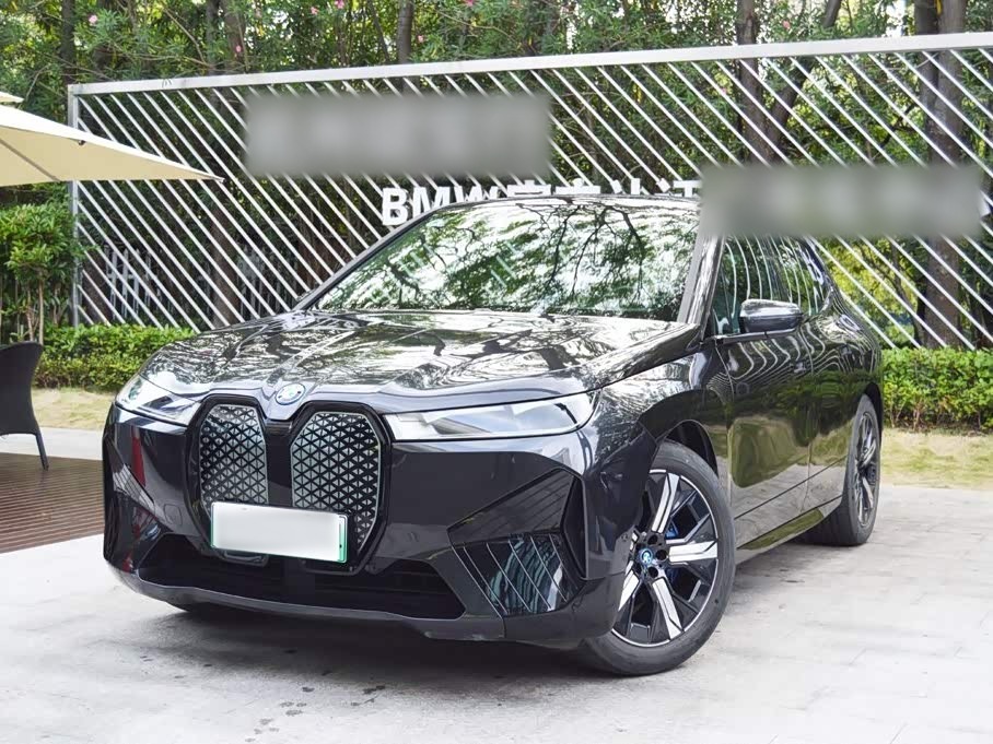 BMWiX 2022 xDrive40