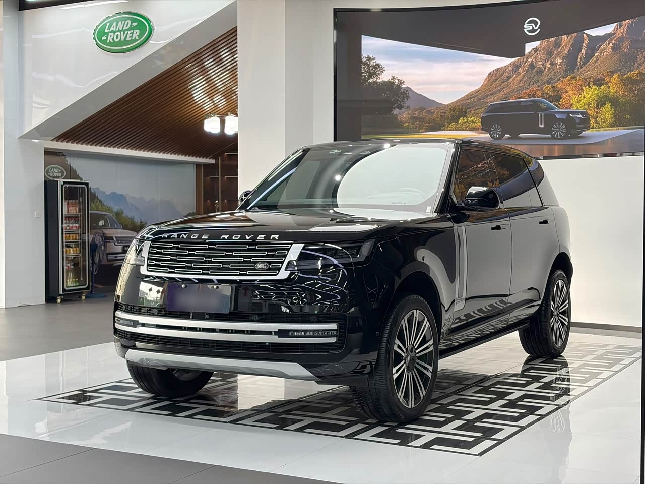 Range Rover 2023 3.0 L6 400PS Founder Extended