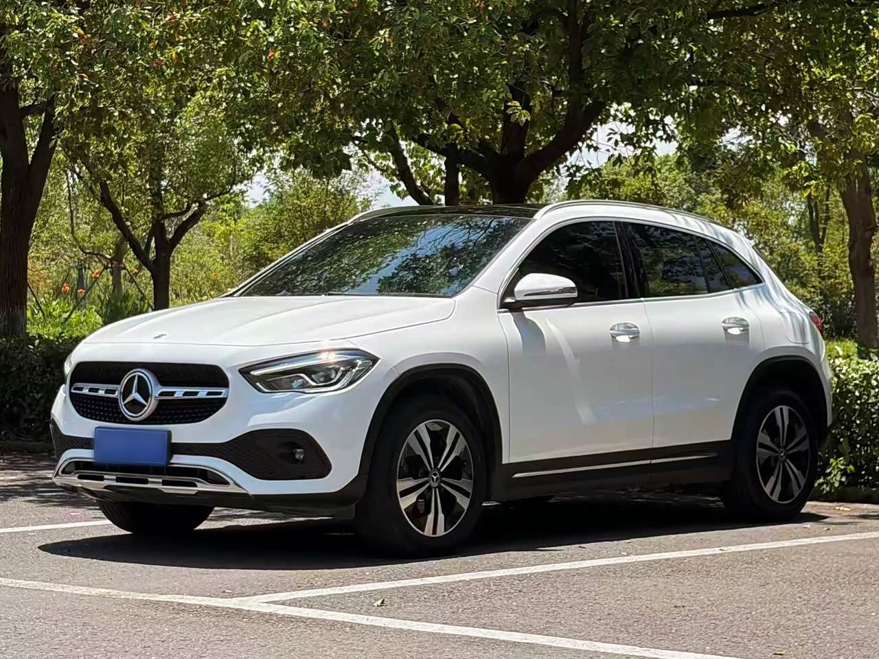 Mercedes-BenzGLA 2020 GLA 200