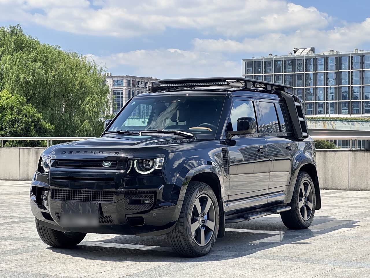 Defender 2024 110 3.0T P400 X-DYNAMIC HSE