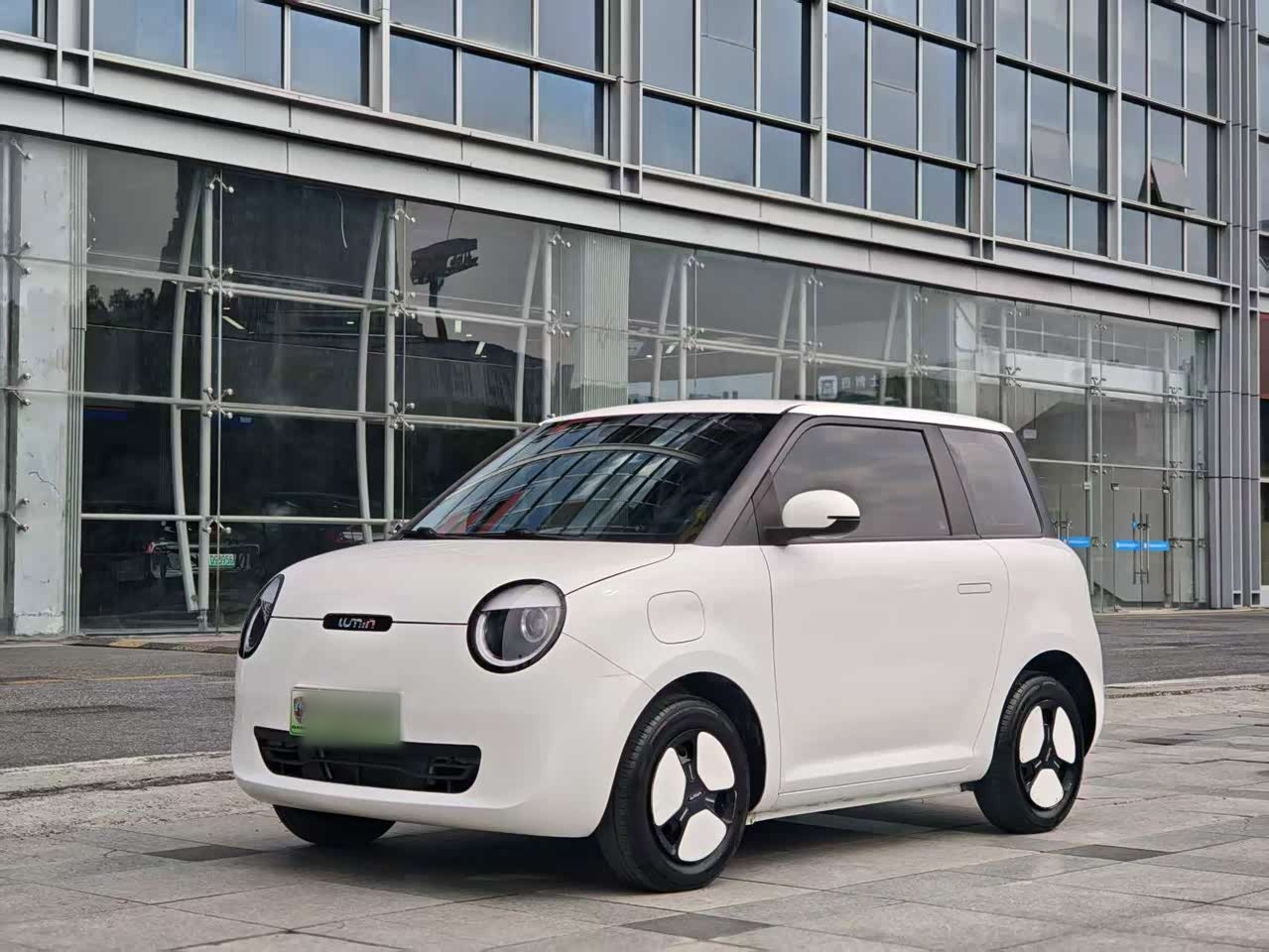 Lumin 2023 205km
