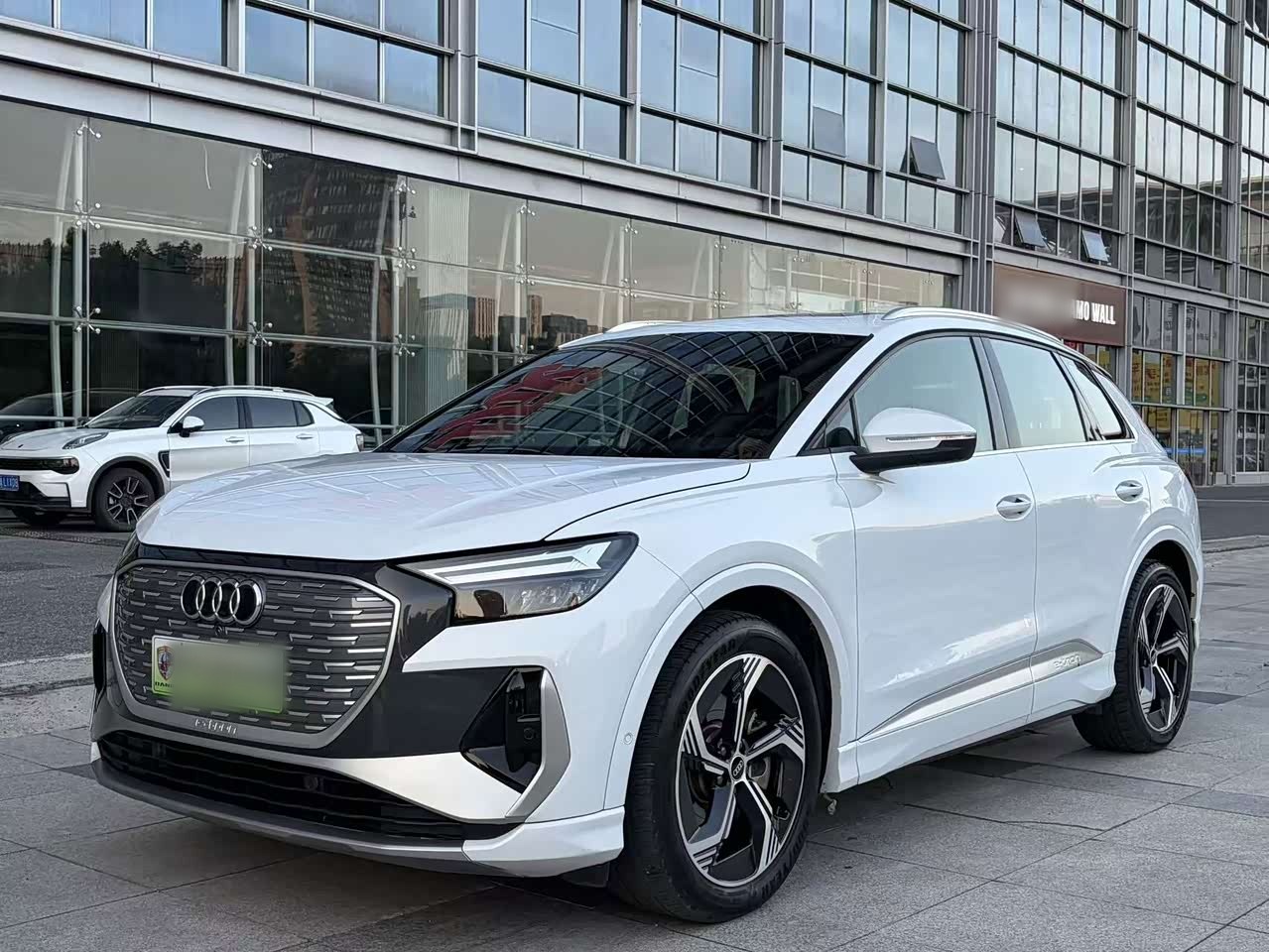 AudiQ4 e-tron 2023 40 e-tron