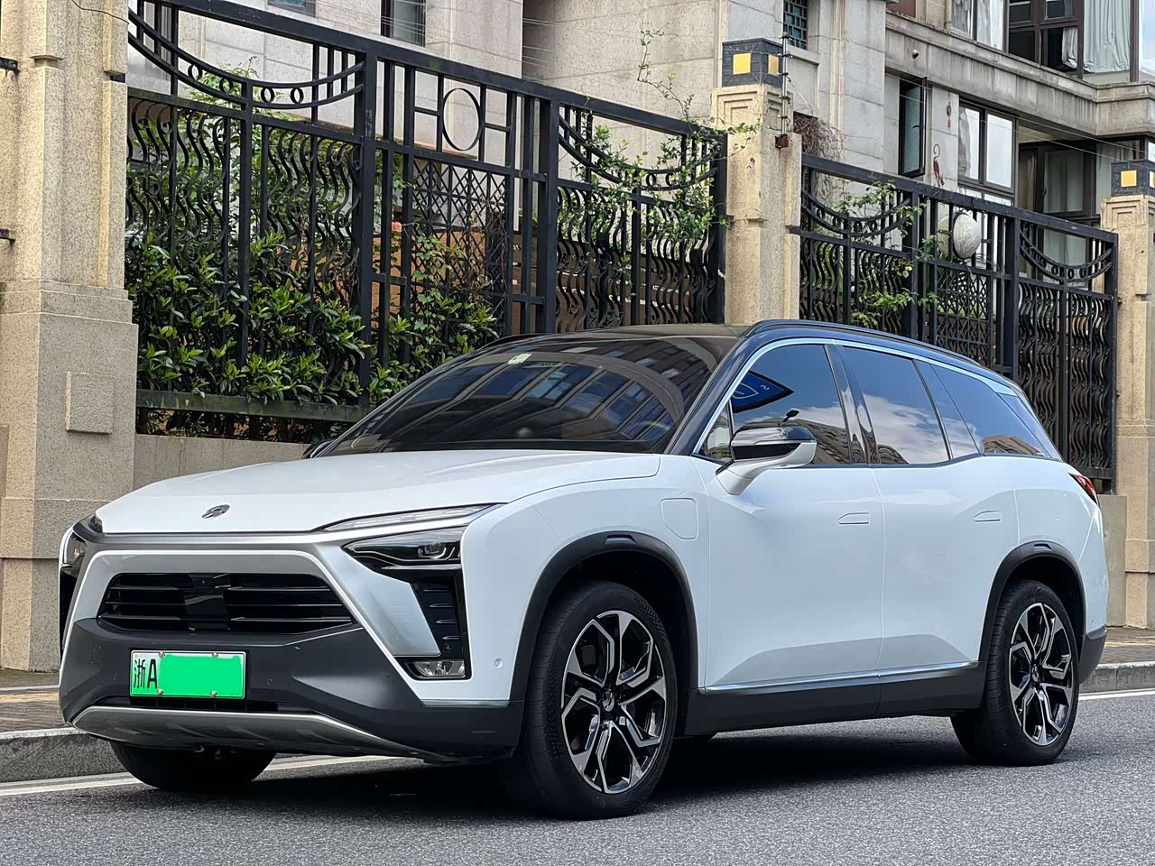 ES8 2020 580KM 6-Seater