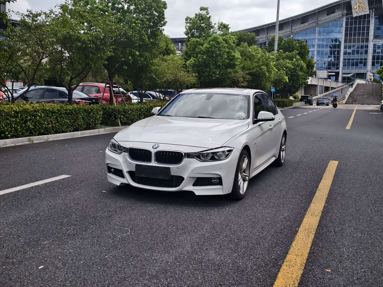 BMW3 Series 2018 320i M Sport Package