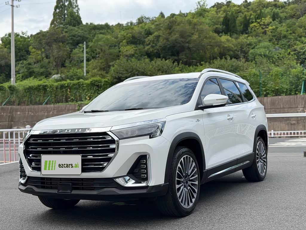 X90 PLUS 2023 1.6TD DCT 7-Seater