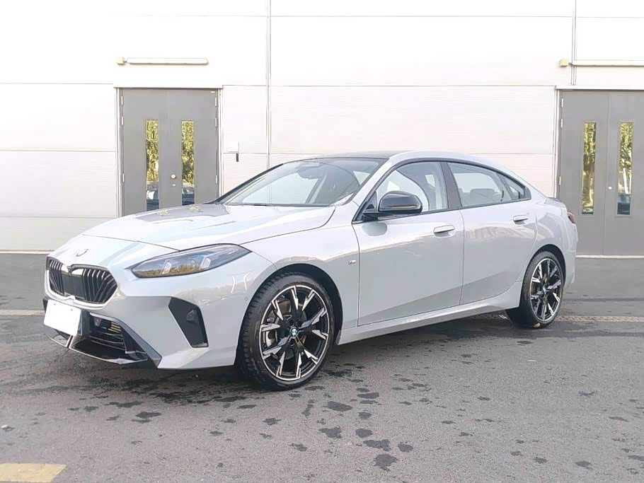 BMW2 Series 2025 225L M M Sport Night Package