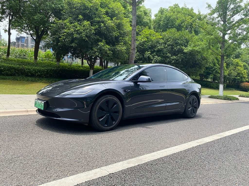 Model 3 2023 RWD