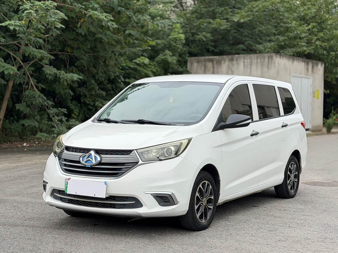 A600EV 2019 Facelift 5-Seater