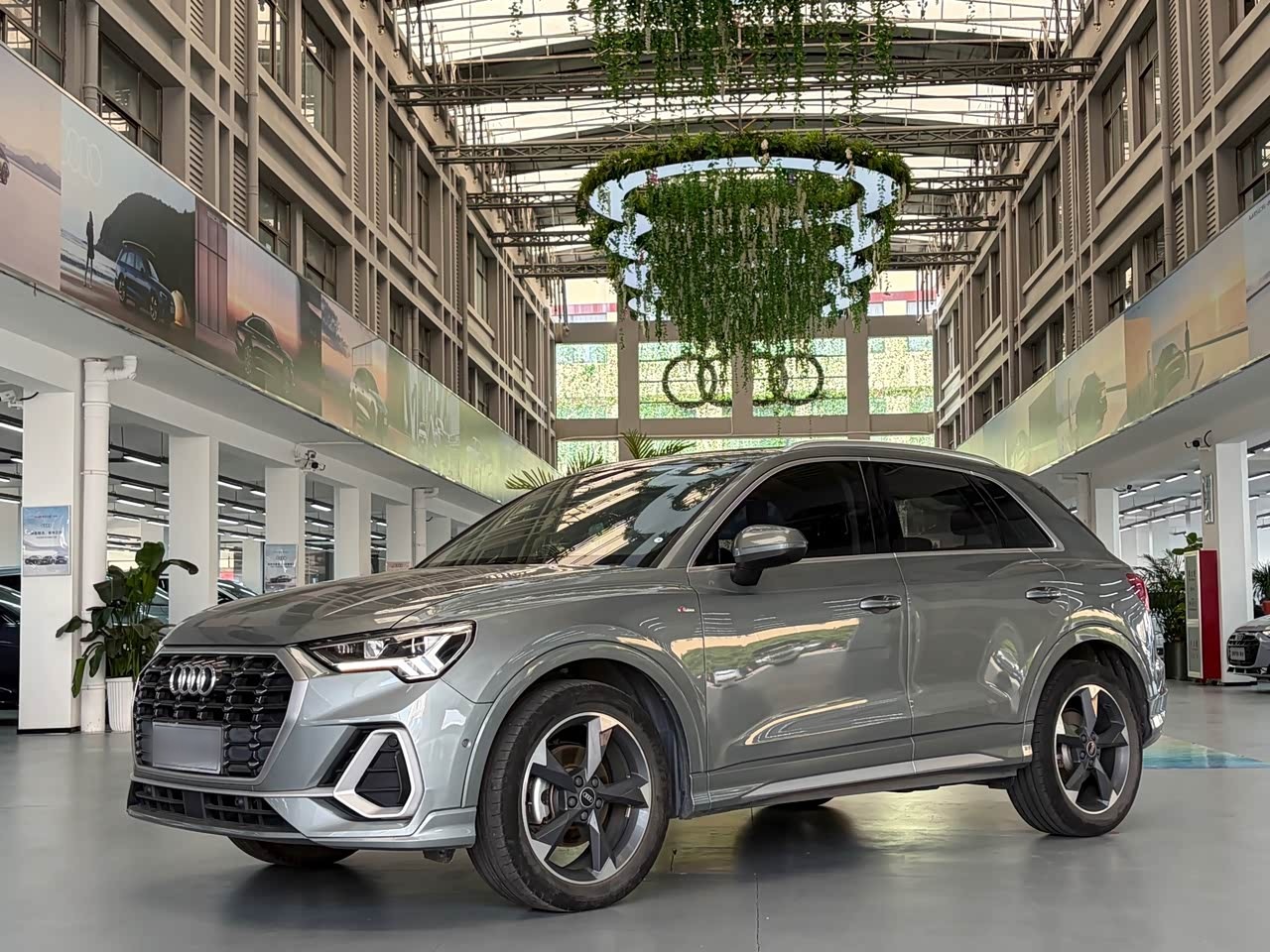 AudiQ3 2022 35 TFSI Fashion Dynamic
