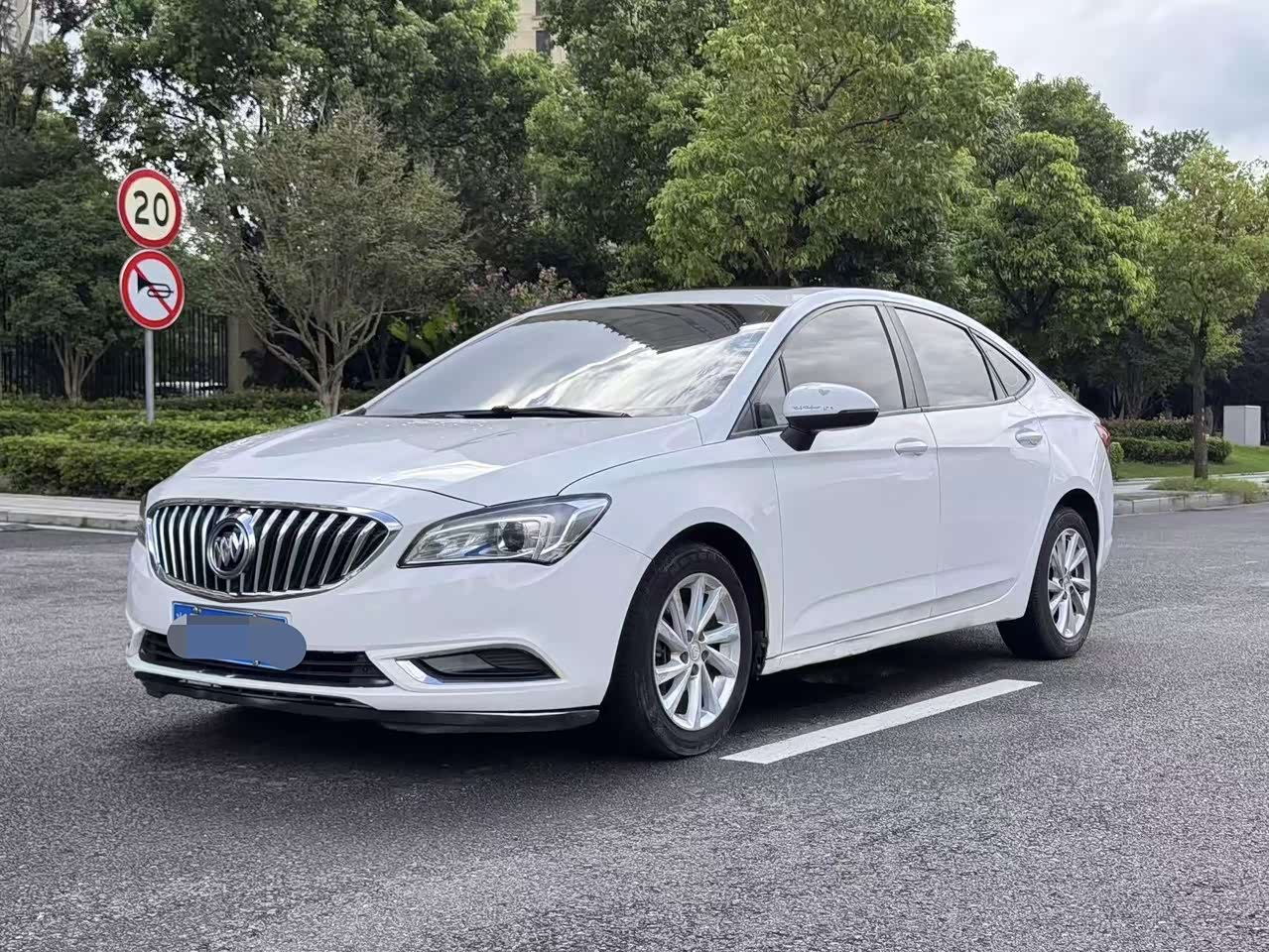 Verano 2017 Sedan 15S AT Leading