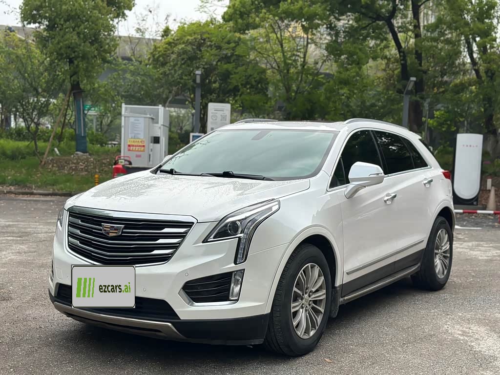 XT5 2016 25T Luxury