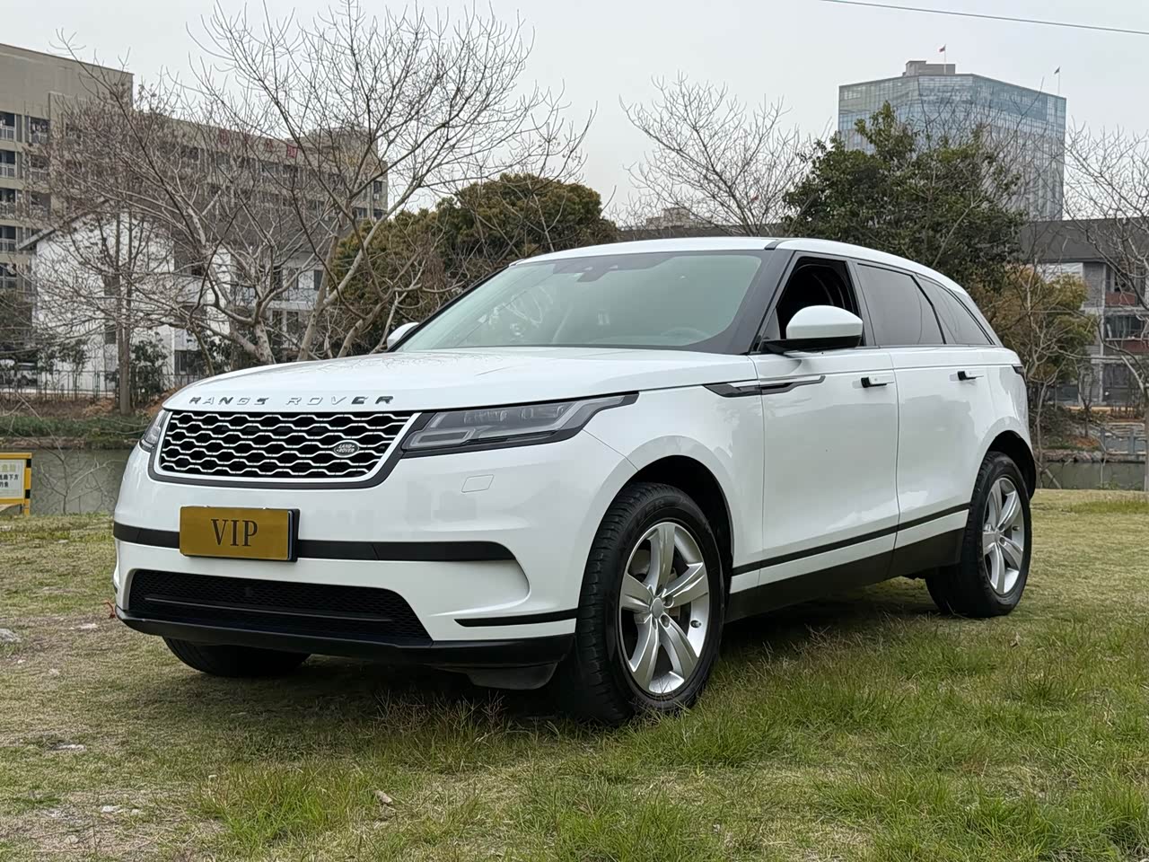 Range Rover Velar 2018 P300 S