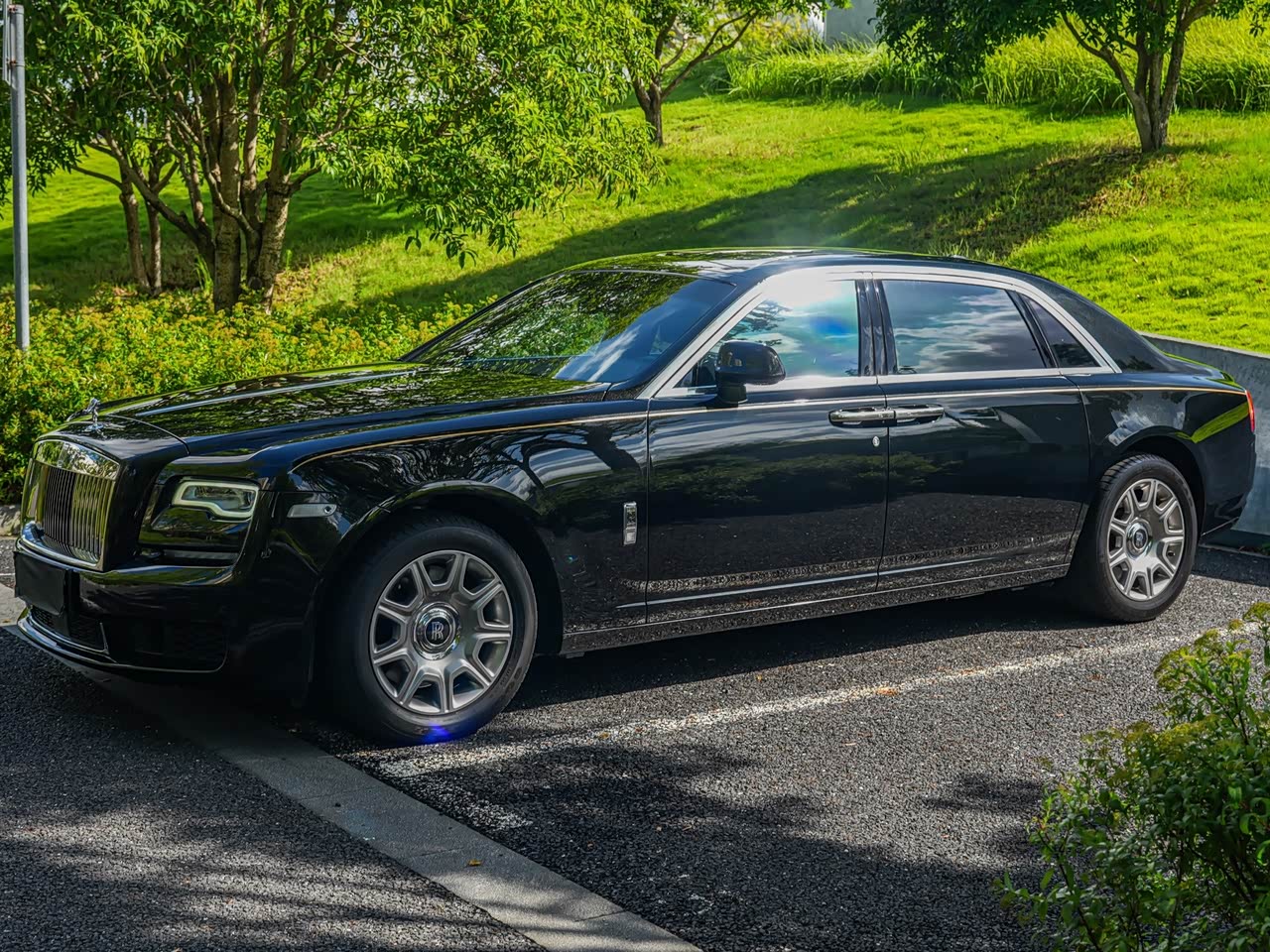 2018 6.6T Long Wheelbase