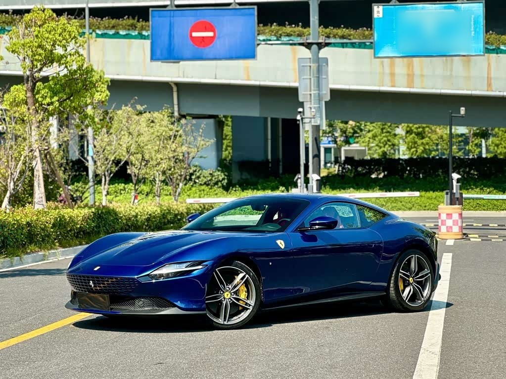 Roma 2020 3.9T V8