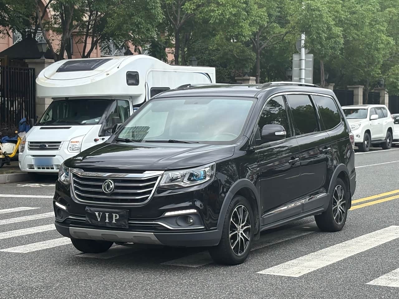 Forthing SX6 2018 1.6L MT Luxury