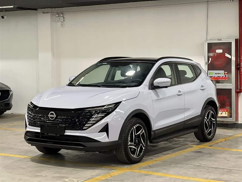 Qashqai 2025 2.0L CVT XV+ Leading