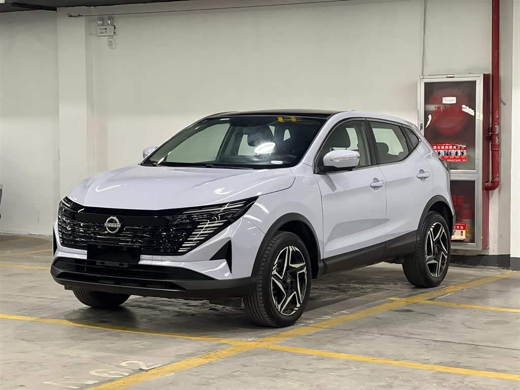 Qashqai 2025 2.0L CVT XV+ Leading