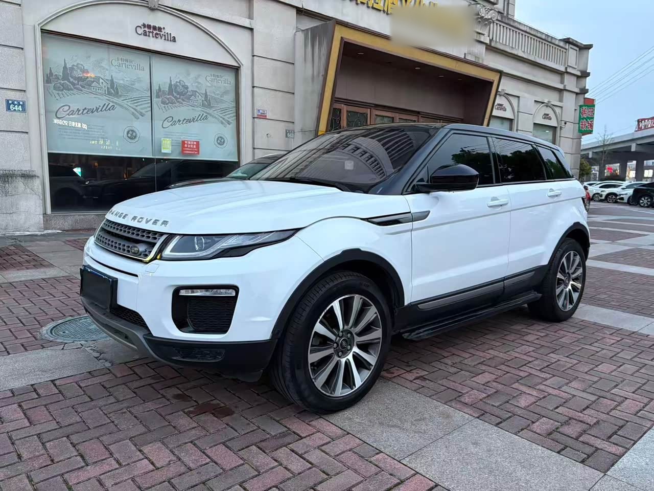 Range Rover Evoque 2018 240PS SE