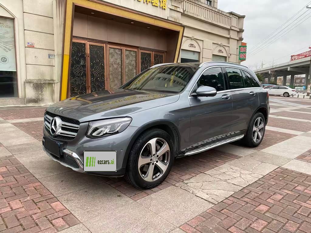 Mercedes-BenzGLC 2016 GLC 260 4MATIC Luxury