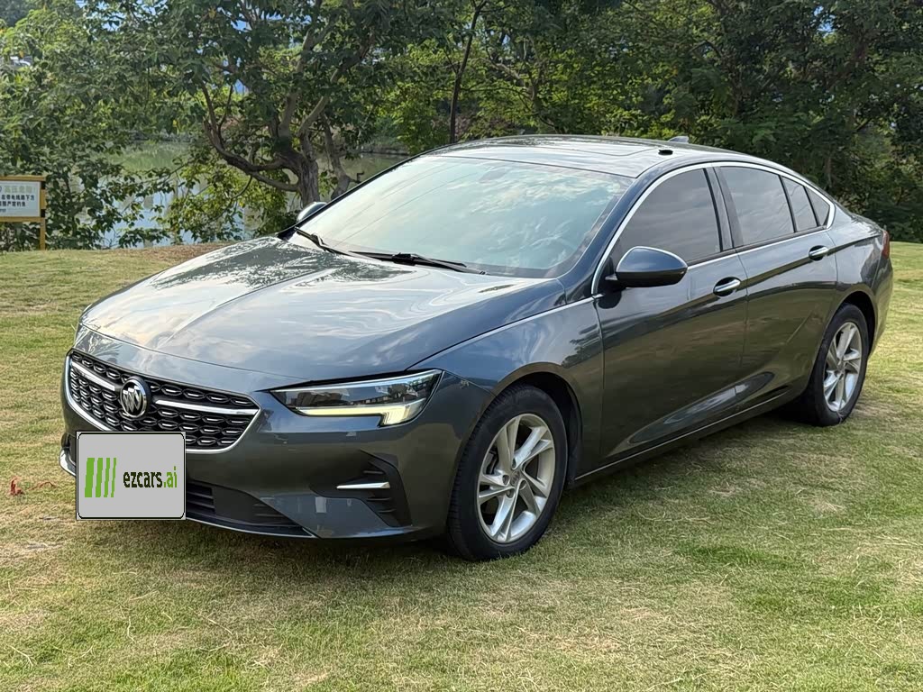 Regal 2020 552T Luxury