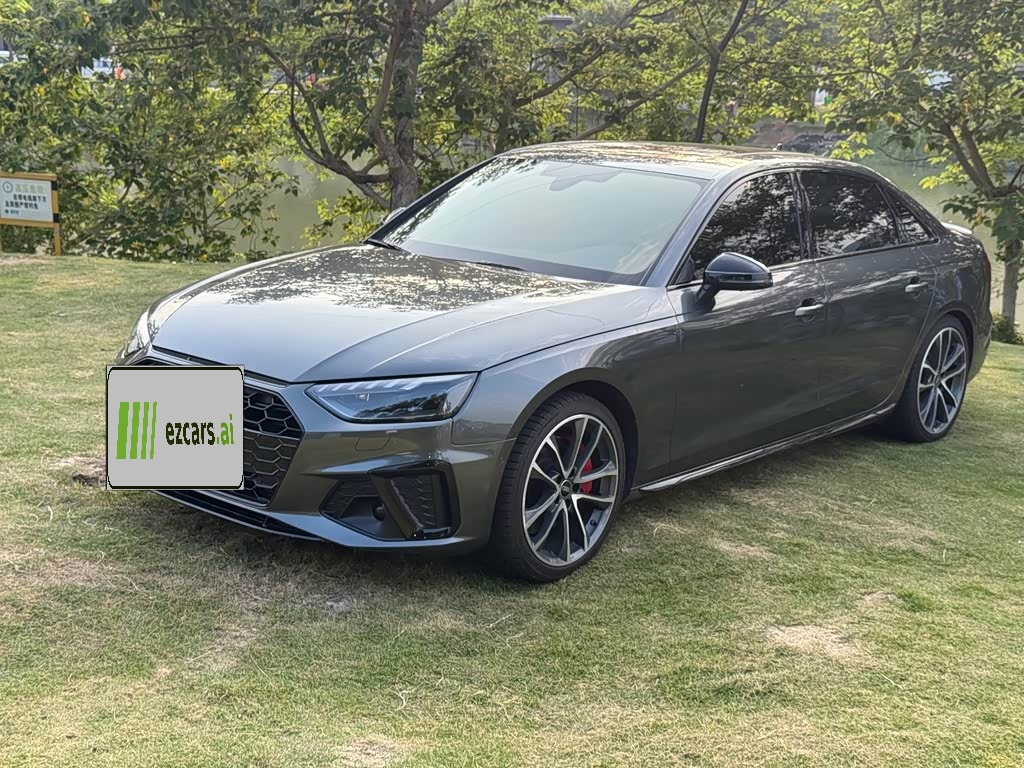 AudiA4L 2025 200 Enjoy 45 TFSI quattro Dynamic