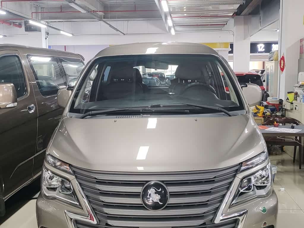Lingzhi 2017 Facelift M3L 1.6L 7-Seater Standard