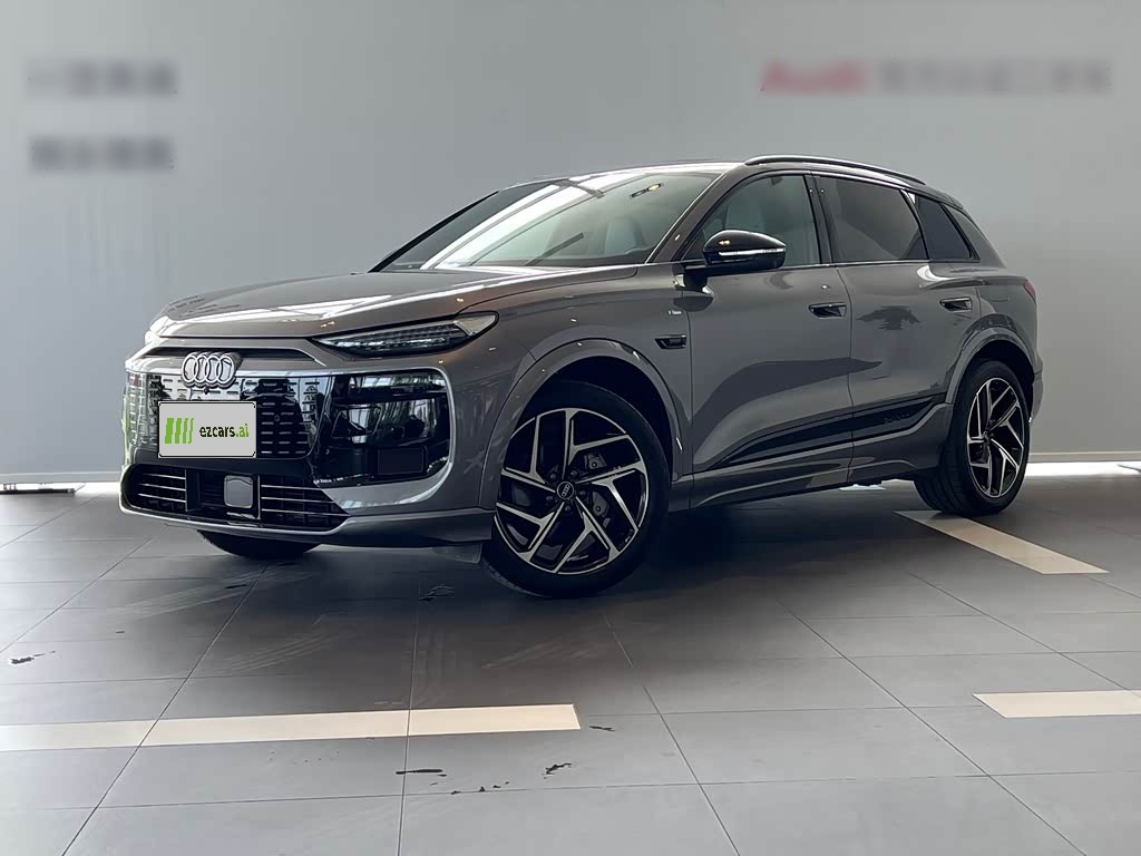 AudiQ6L e-tron 2026 Pilot