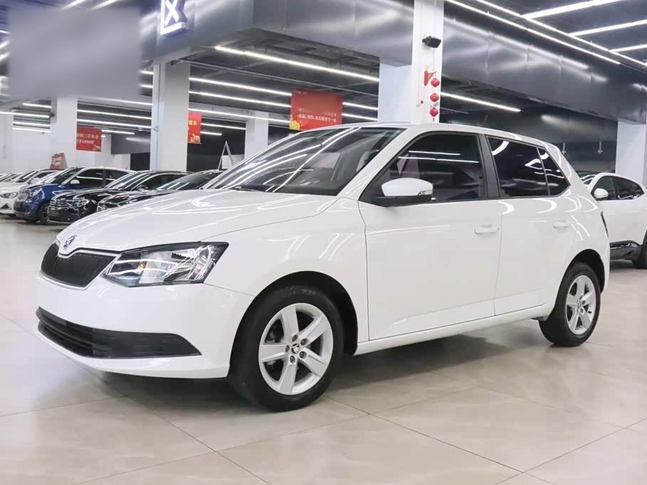 Fabia 2017 1.4L AT