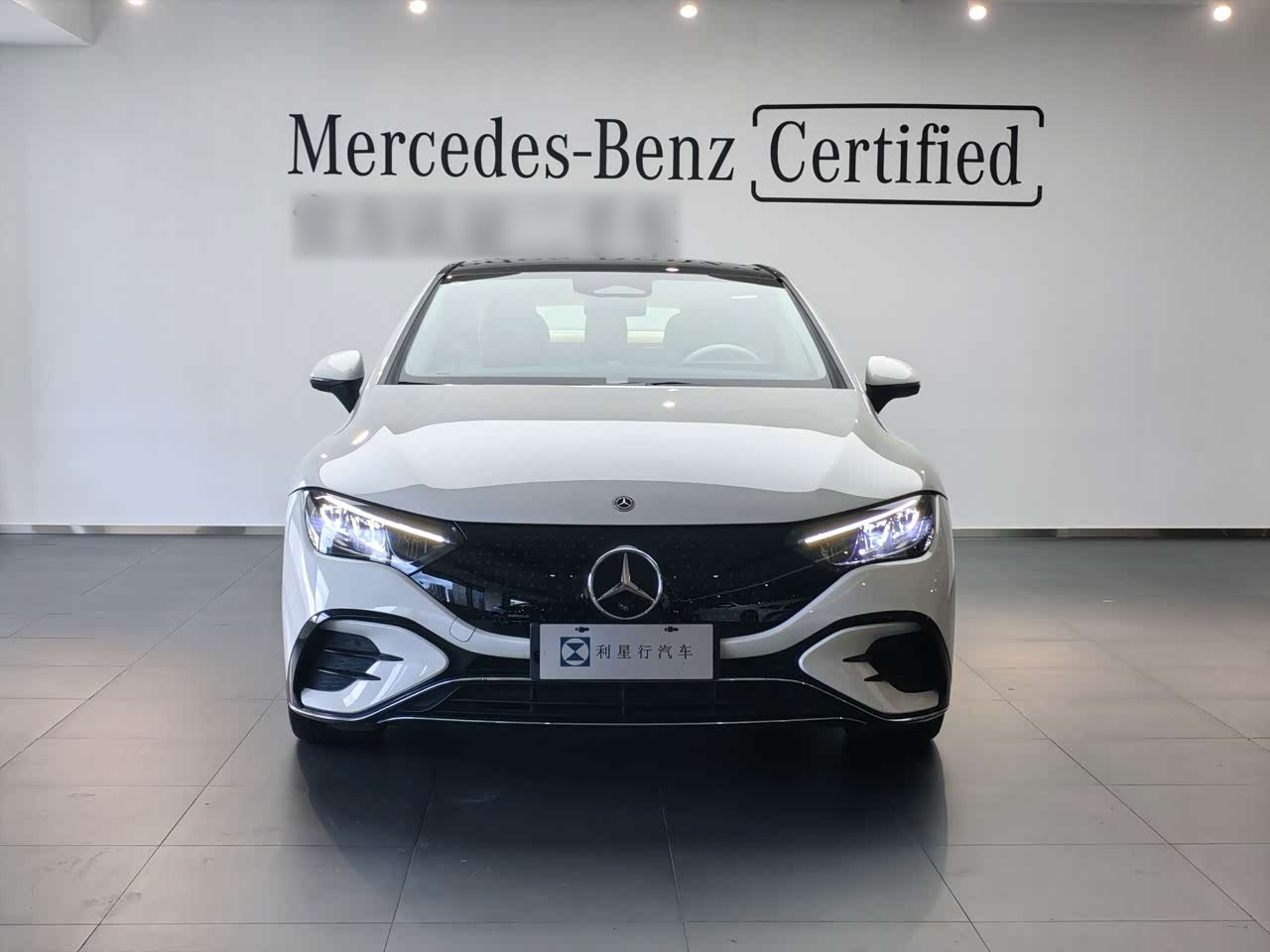 Mercedes-BenzEQE 2025 500 4MATIC