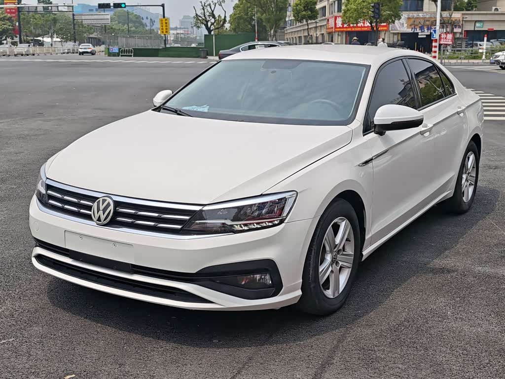 Lamando 2019 230TSI DSG China V