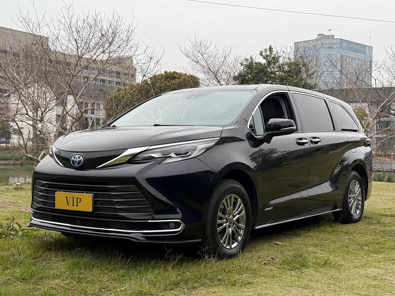 Sienna 2023 2.5L Hybrid Comfort