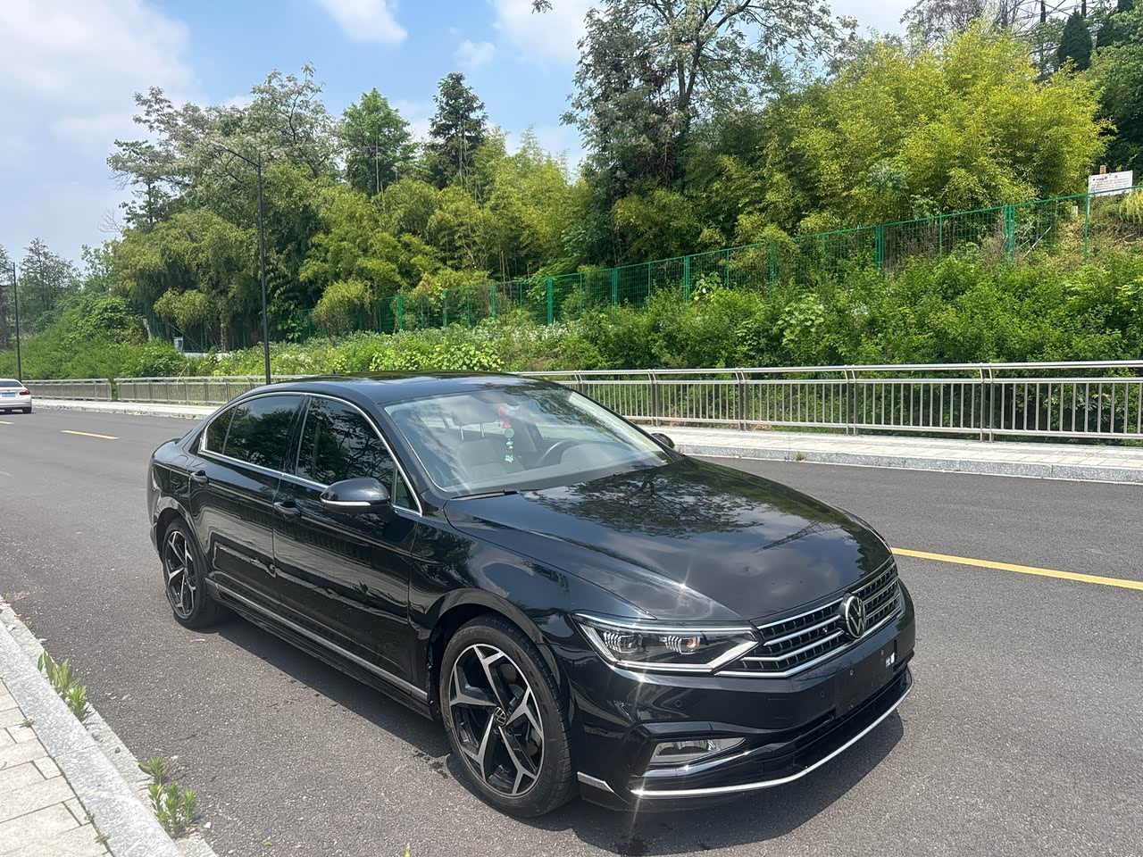 Magotan 2023 200 Anniversary Edition 330TSI DSG Leading