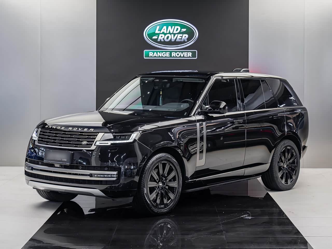 Range Rover 2023 3.0 L6 360PS Prosperous