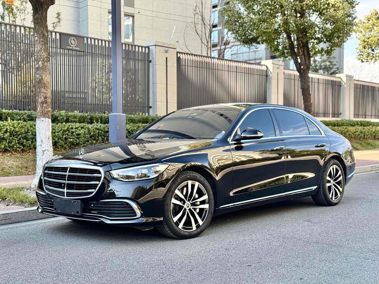 Mercedes-BenzS-Class 2024 Facelift S 400 L Luxury