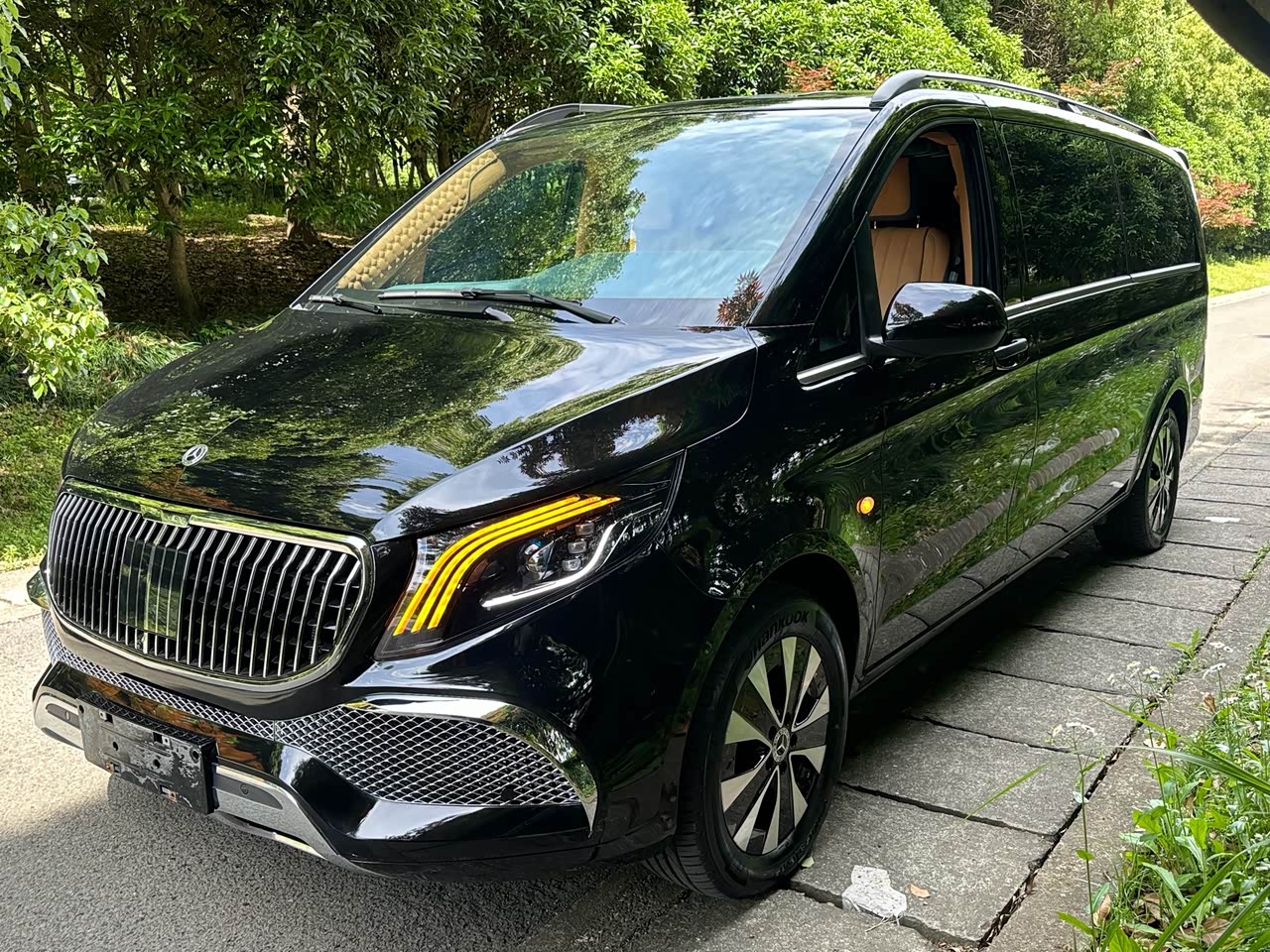 Vito 2023 2.0T Elite 7-Seater