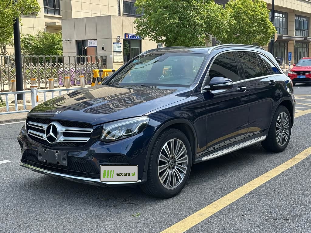 Mercedes-BenzGLC 2017 GLC 260 4MATIC Dynamic