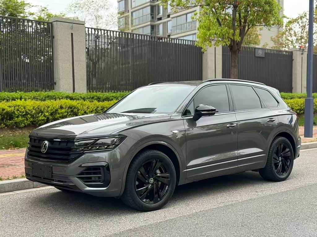 Touareg 2023 3.0TSI Sport Package