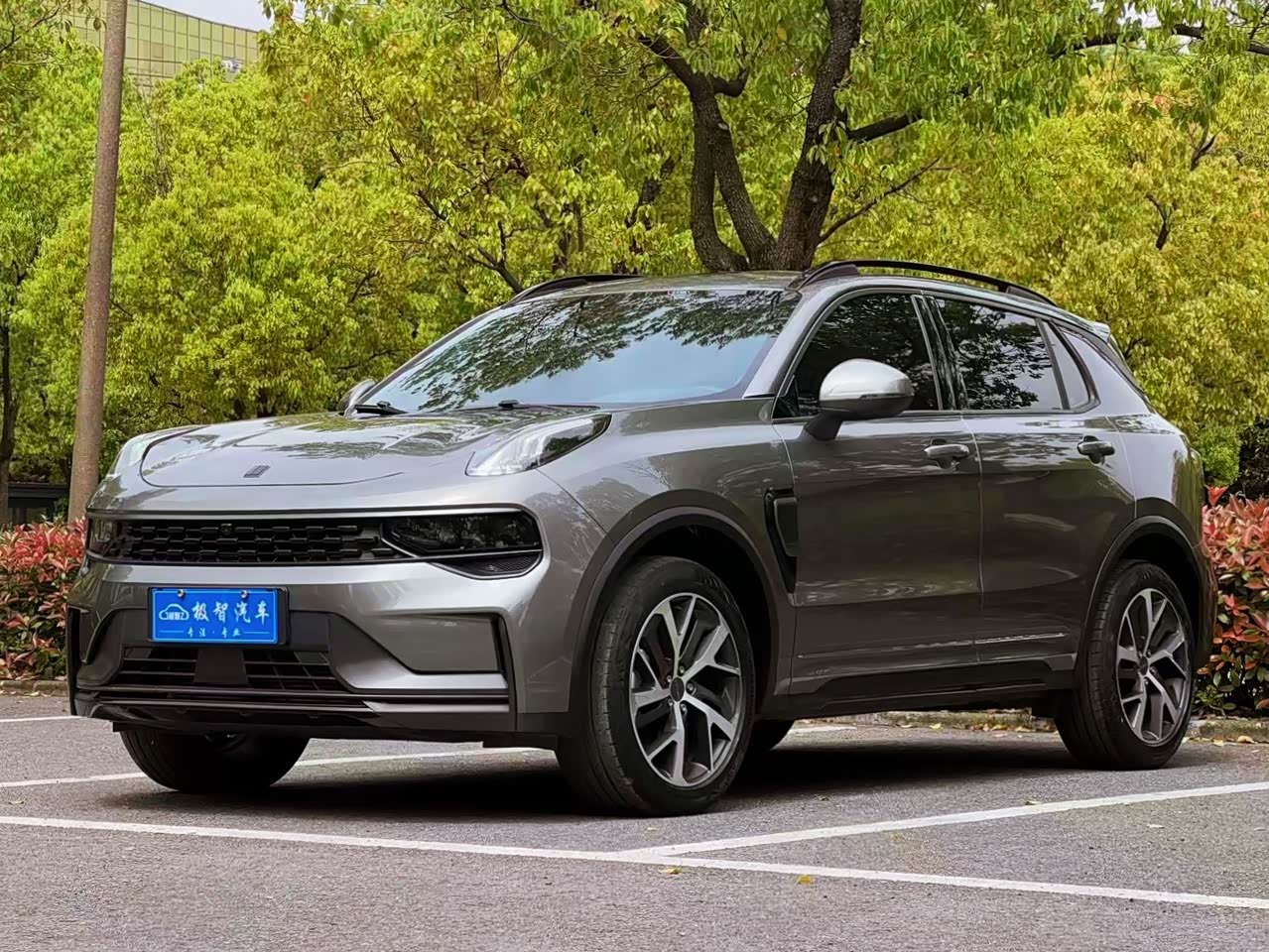 01 EM-P 2022 1.5TD PHEV Plus