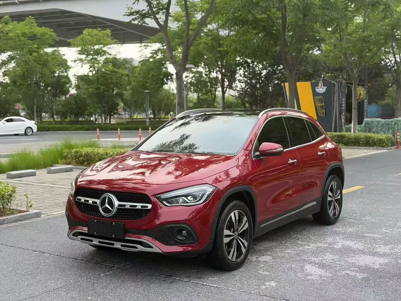 Mercedes-BenzGLA 2020 GLA 200