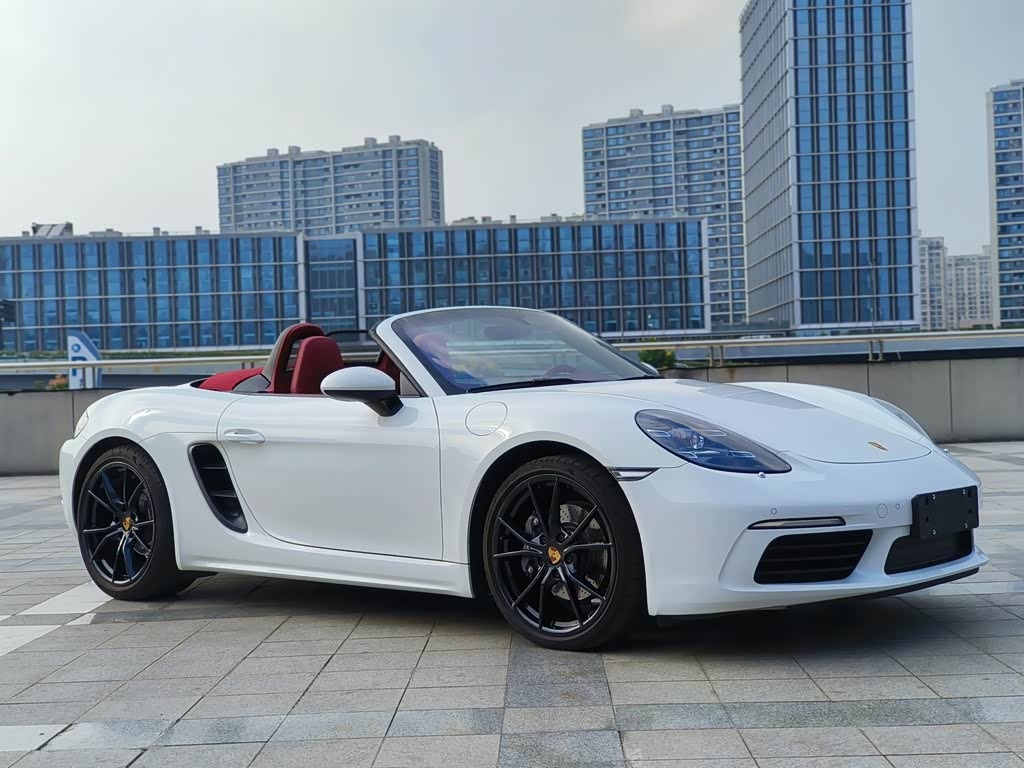 718 2022 Boxster 2.0T