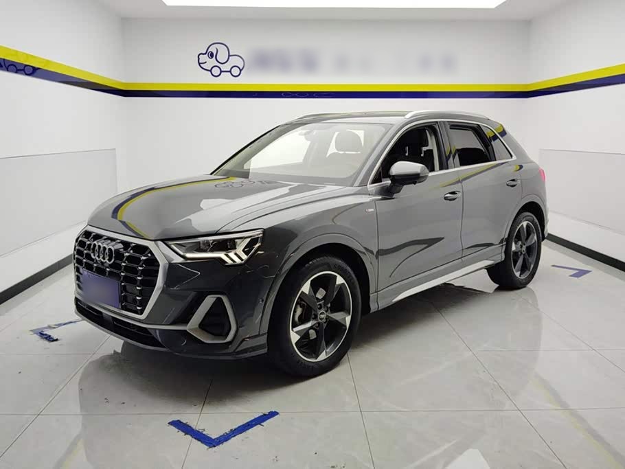 AudiQ3 2022 35 TFSI Fashion Dynamic