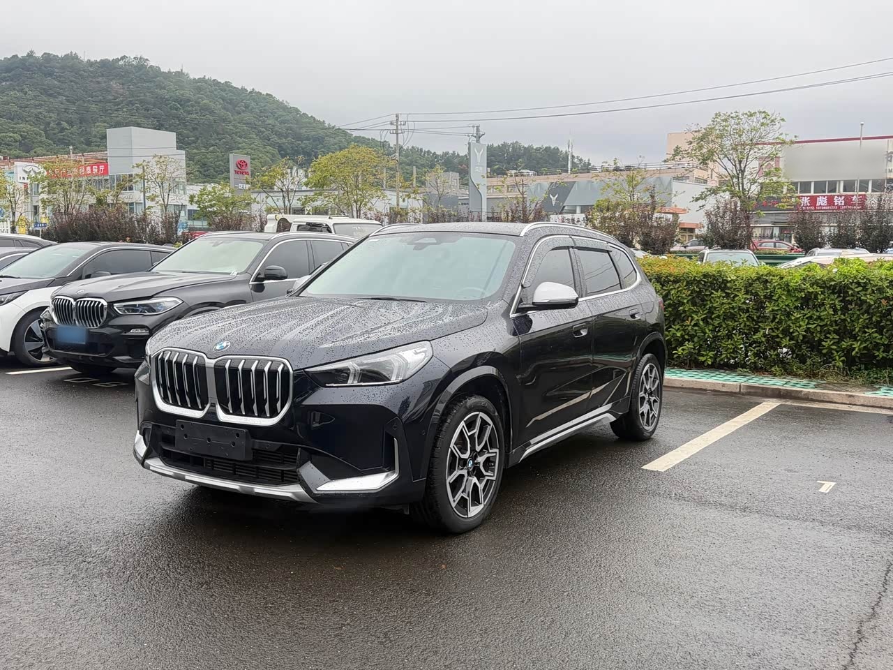 BMWX1 2023 sDrive25Li X Design Package