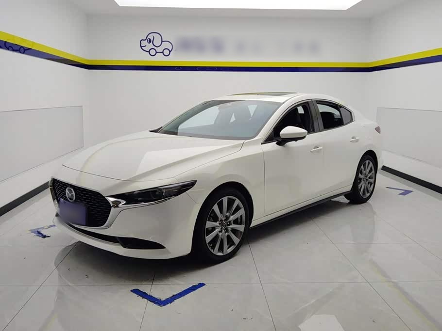 Mazda3 Axela 2022 2.0L AT