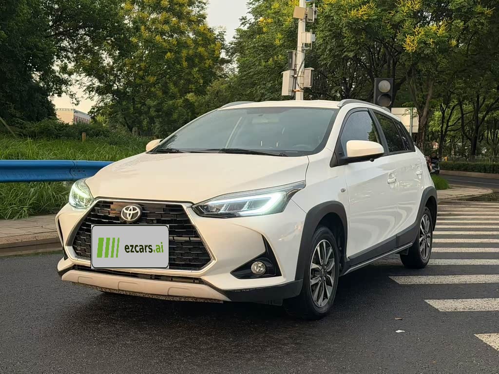 YARiS L 2022 X 1.5L CVT Luxury PLUS
