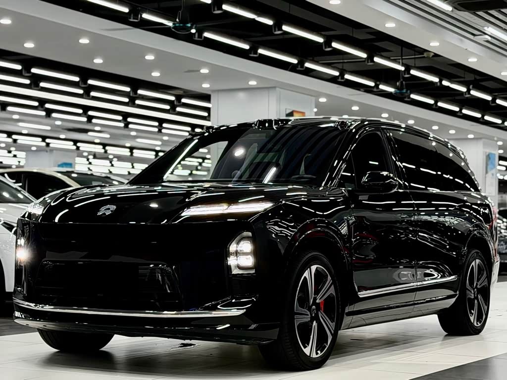 ES8 2026 6-Seater Executive Luxury