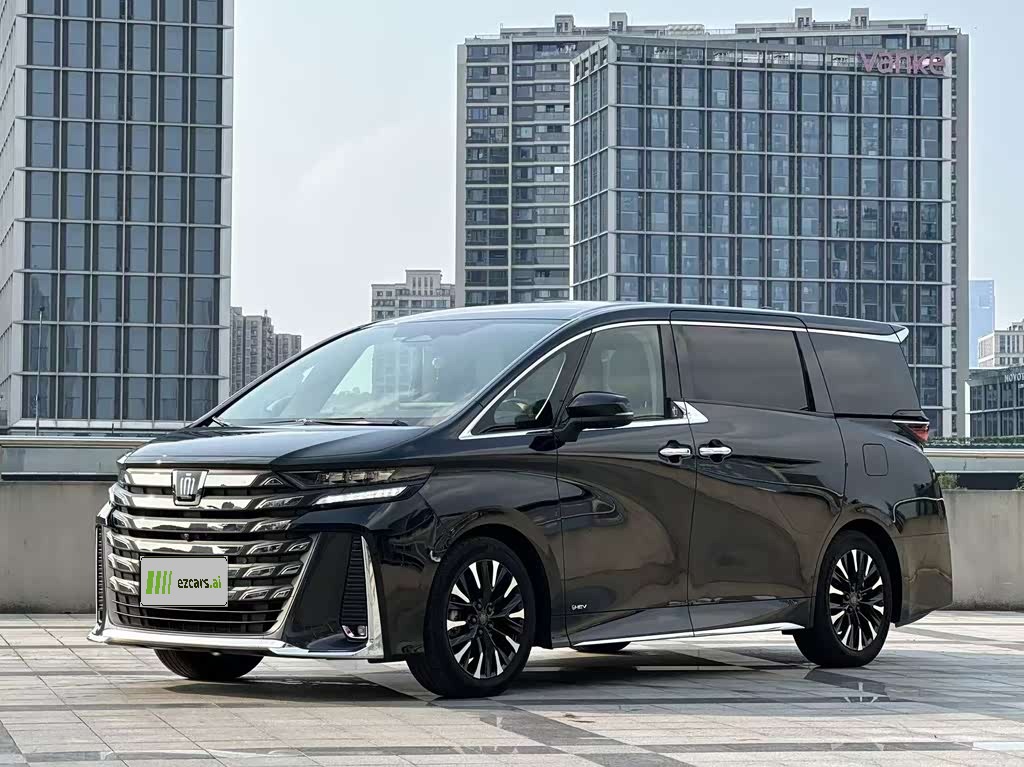 2024 Crown Hybrid 2.5L Supreme