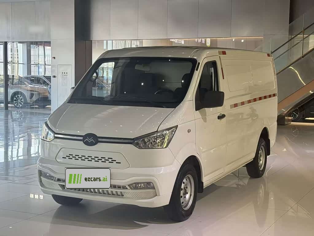 2023 Standard Range 41.64kWh Power