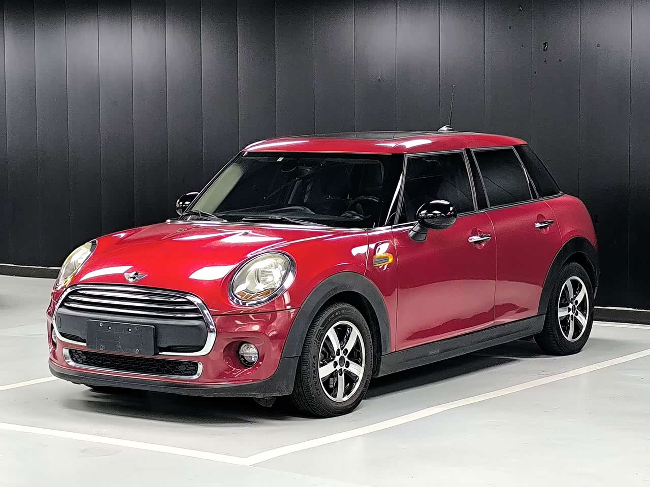 2016 1.2T ONE 5-Door